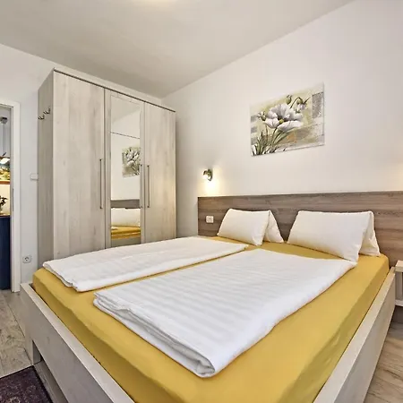 Erika Apartman