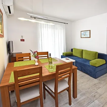 Erika Apartment *